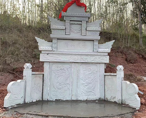 寿山墓碑